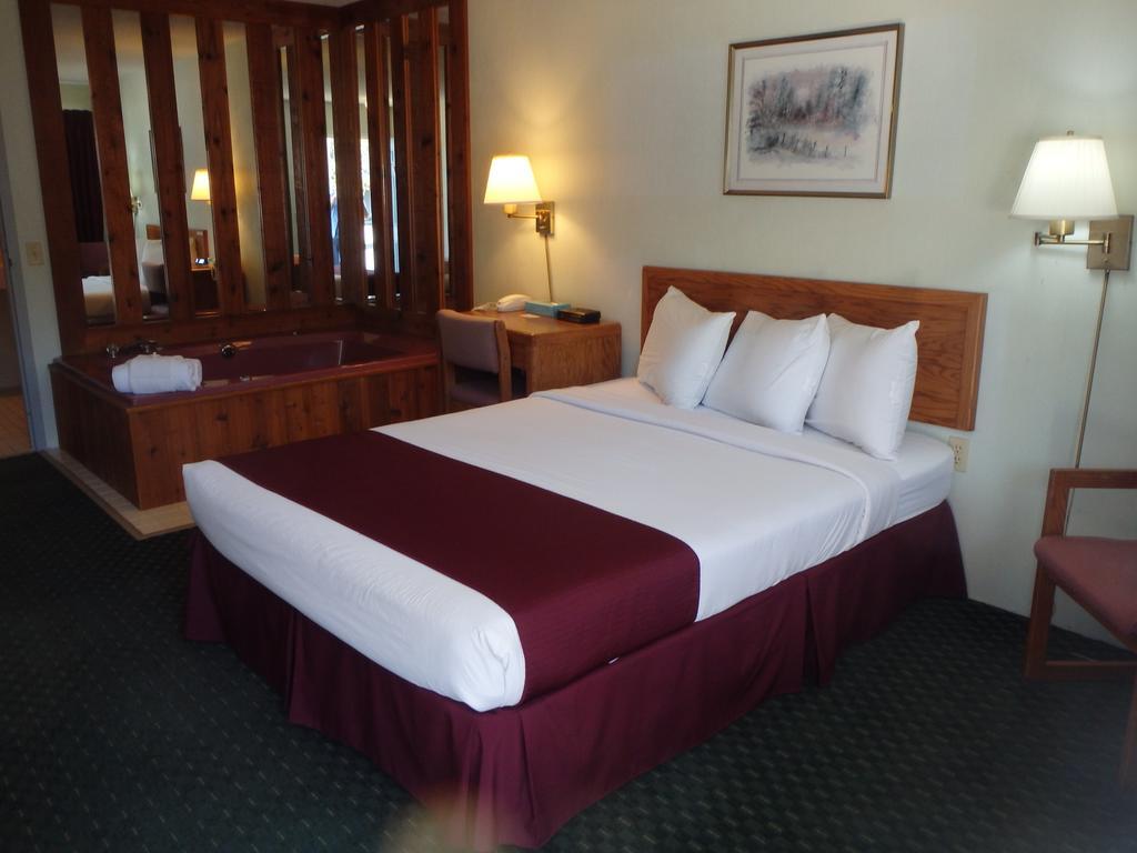 Americas Best Value Inn Saint Ignace Dış mekan fotoğraf